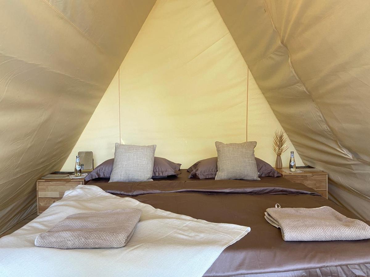 Hotel Husaak Glamping Al-'Ula Exterior foto